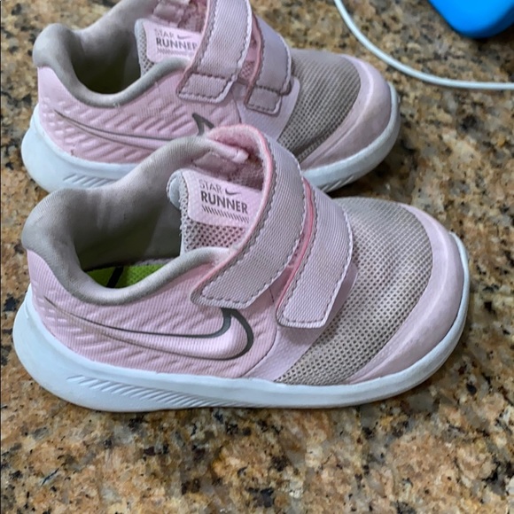 baby nikes pink